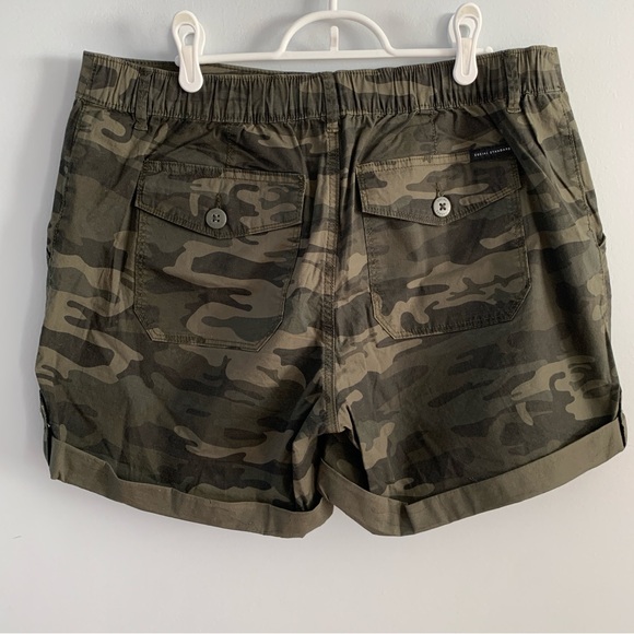 Camouflage Shorts Sanctuary Size XL Green Army Camo Social Standard Roll Hem - Picture 5 of 6